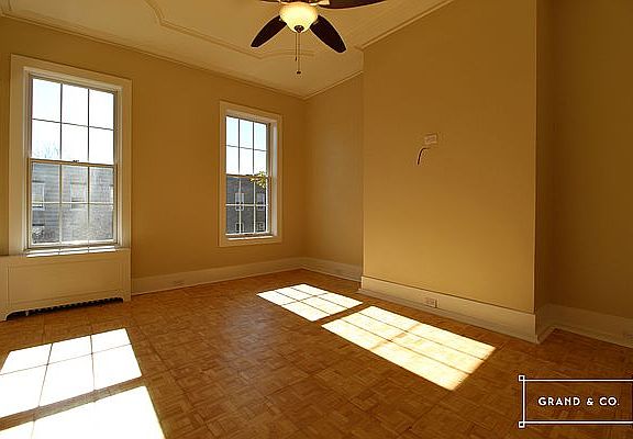 5th image of 37 Broome St #3