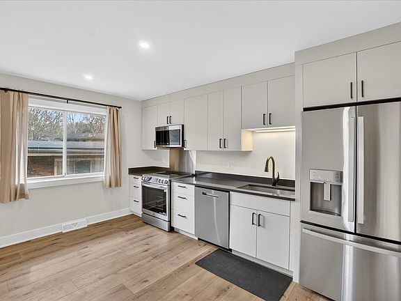 5th image of 502 Ventura Ct