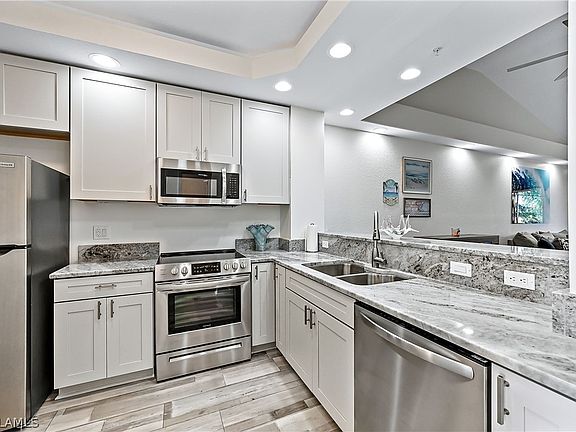 3rd image of 1121 Van Loon Commons Cir APT 302
