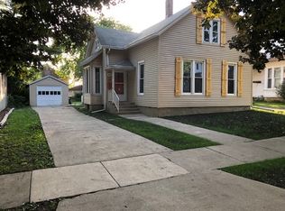 238 Allen Ave, West Chicago, IL 60185