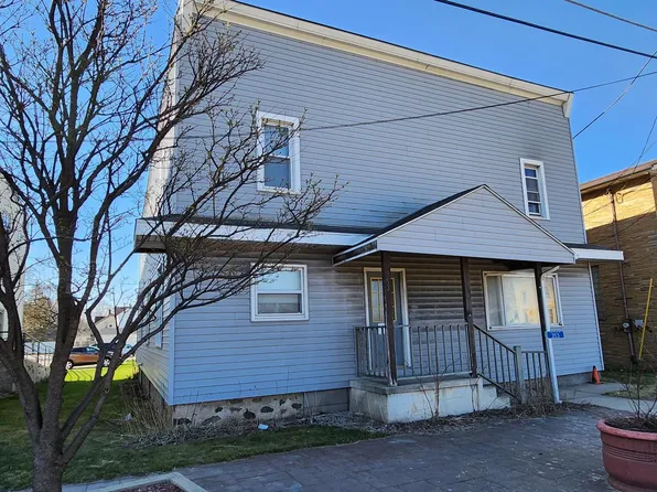 353 Main STREET, Allenton, WI 53002