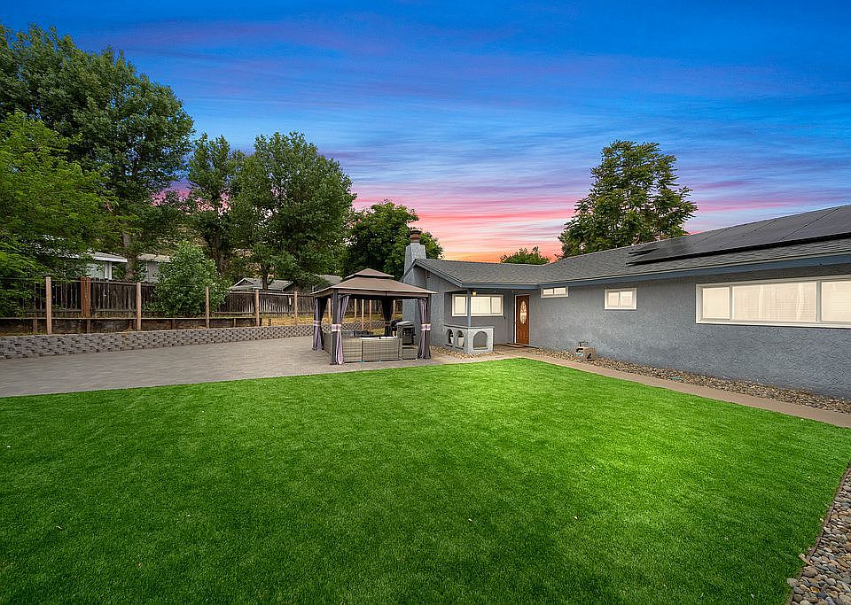 1st image of 16855 Glenetta Way