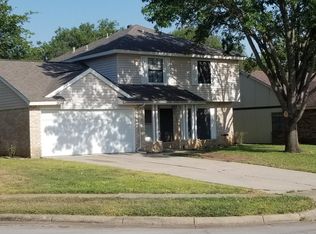 2608 Jenny Ln, Euless, TX 76039