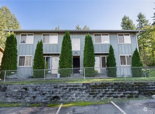 131 Lippert Dr W, Pt Orchard, WA 98366