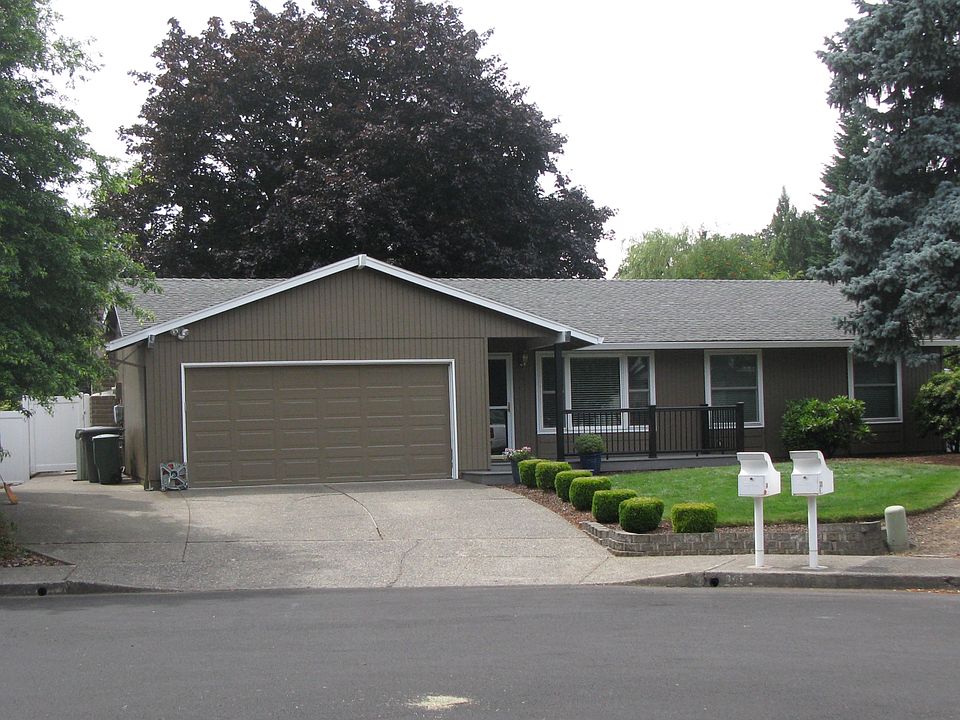 2nd image of 349 SE 35th Ct
