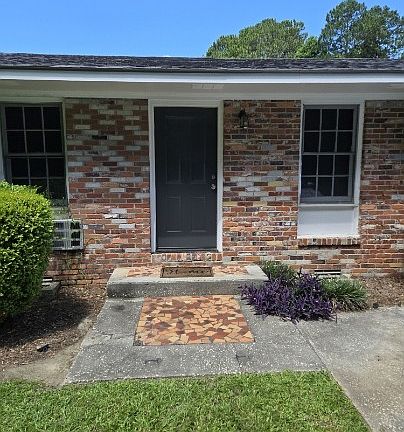 3rd image of 112 Dogwood Ln