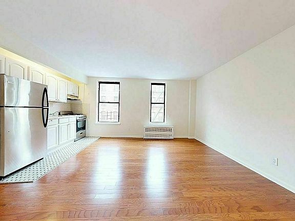 2nd image of 173 W 141st St #4