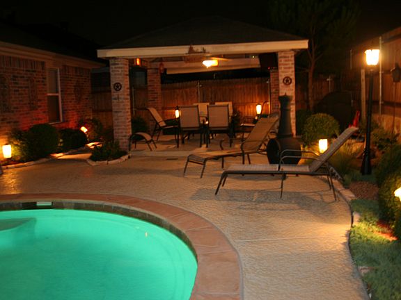 3rd image of 2103 Windcastle Dr