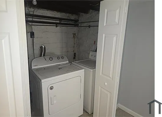 512 Winston Ave — Photo 15