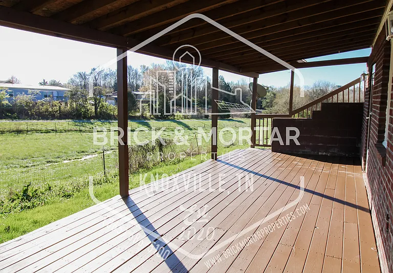 1731 Lively Rd — Photo 33