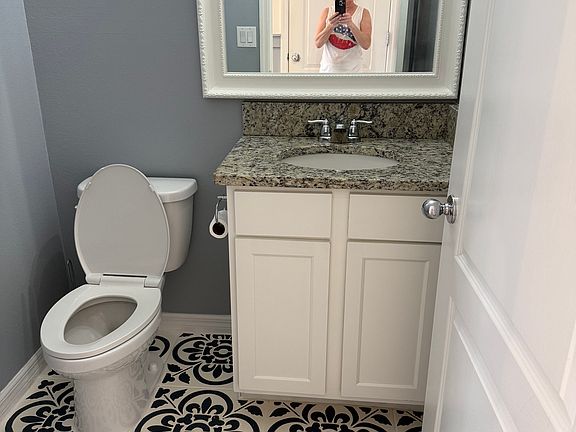 4th image of 1621 Pham Dr