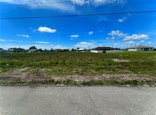 2711 20th St SW, Lehigh Acres, FL 33976