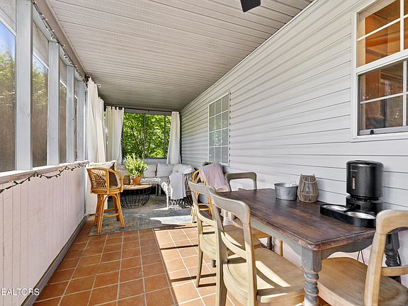 12th image of 7714 Washington Pike