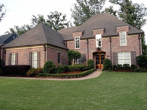 2nd image of 1048 Smoky Oaks Ln