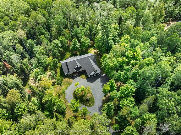 3rd image of 187 Bay Lake Rd