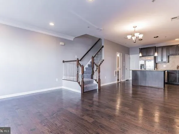 43095 Thoroughfare Gap Ter, Ashburn, VA 20148