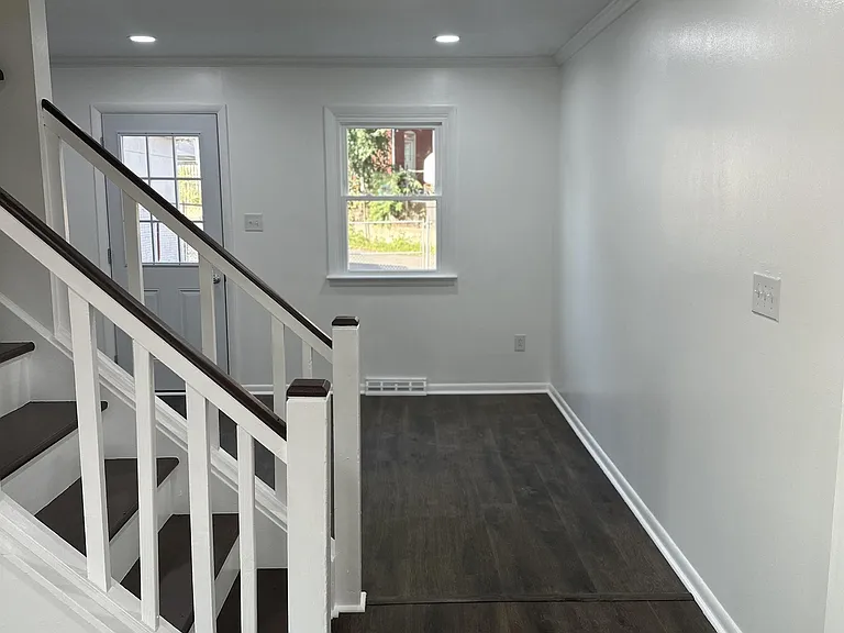 741 Rockland St #1 — Photo 7
