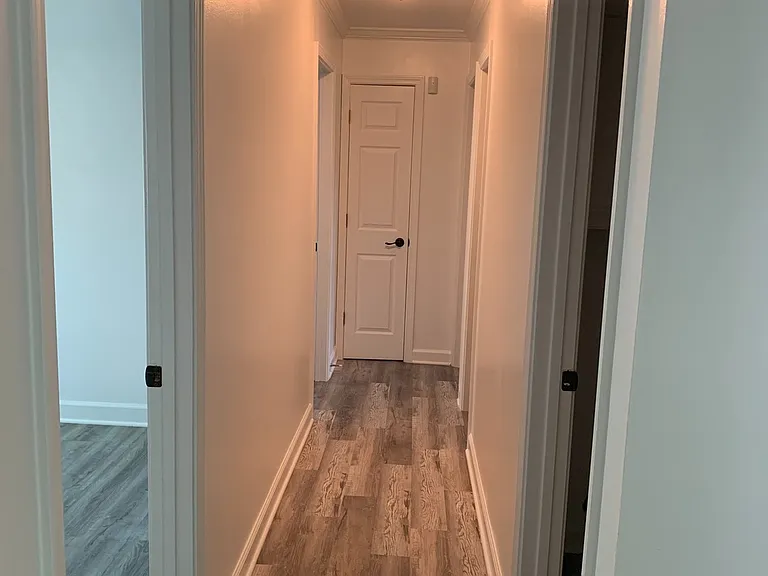 946 Harvard Ln — Photo 21