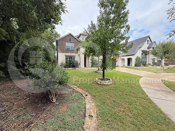 2nd image of 13591 Vineyard Ln