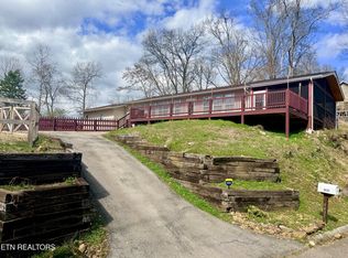 4431 Deer Run Dr, Louisville, TN 37777