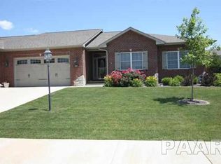 6724 N Grand Fir Dr, Edwards, IL 61528