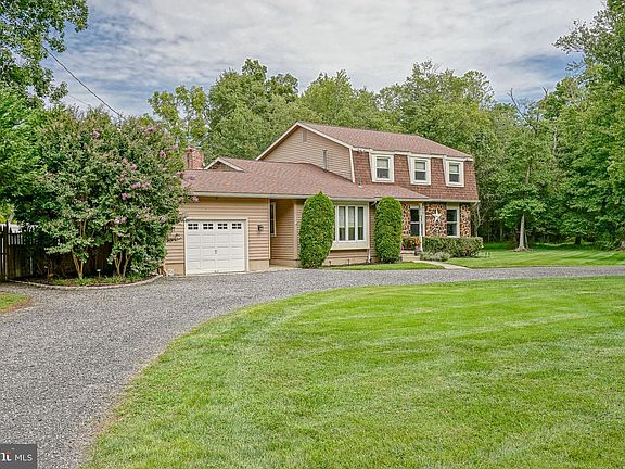 5th image of 1808 Glassboro Cross Keys Rd