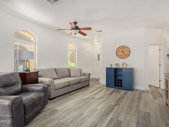 3rd image of 2024 S BALDWIN Road #121