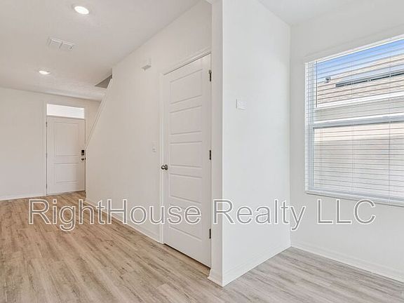 4th image of 3425 Nettle Loop