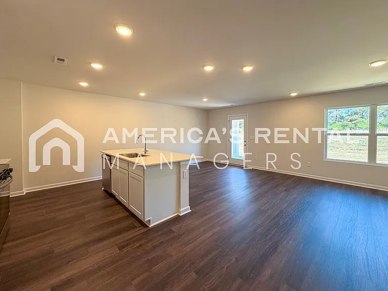 113 Jonboy Ave — Photo 19