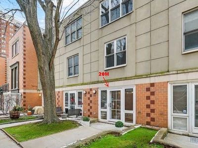 20 W 15th St Unit M, Chicago, IL, 60605