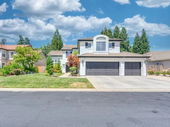 10423 N Sinclair Cir, Fresno, CA 93730