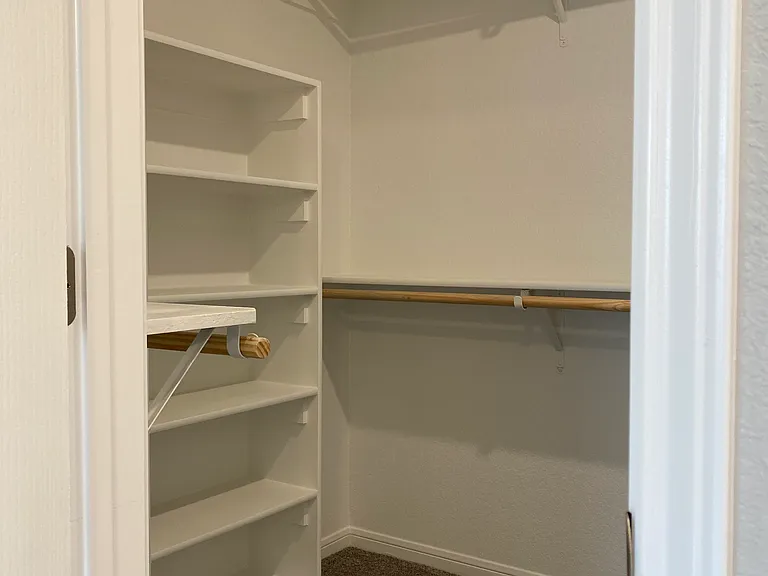 811 Marlow Cv — Photo 20