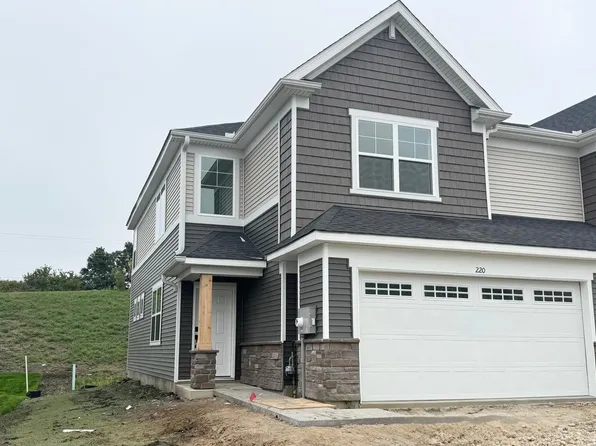 220 Huntington Dr, Waconia, MN 55387