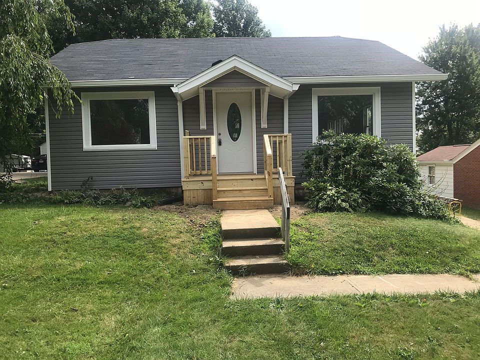 1st image of 487 Beechwood Dr