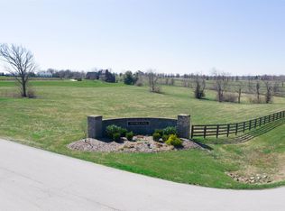 100 Stirling Ln, Nicholasville, KY