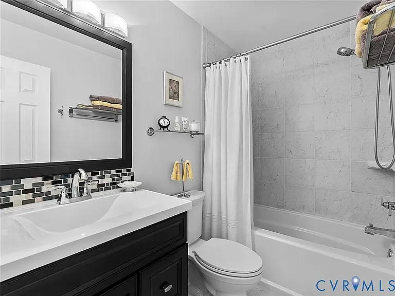 11937 Timber Trail Dr — Photo 20