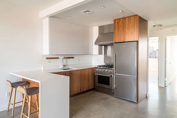 Rented by Compass | media 26