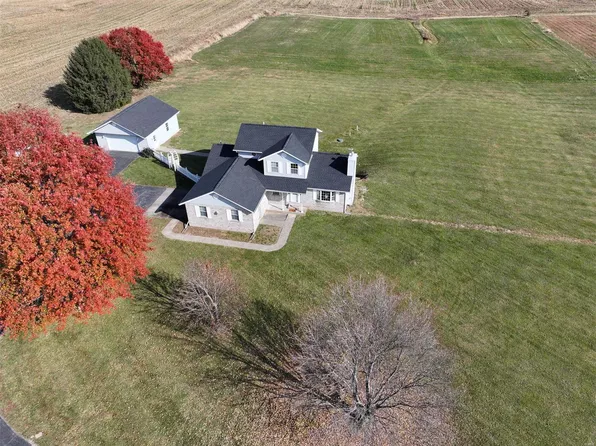 14620 Rowling Ridge Rd, Grafton, IL 62037