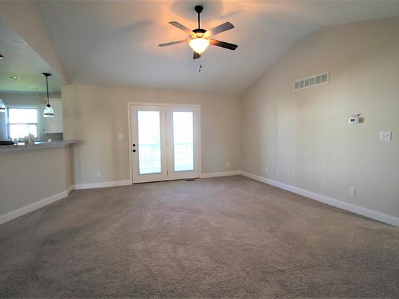 5th image of 1509 Orchard Dr