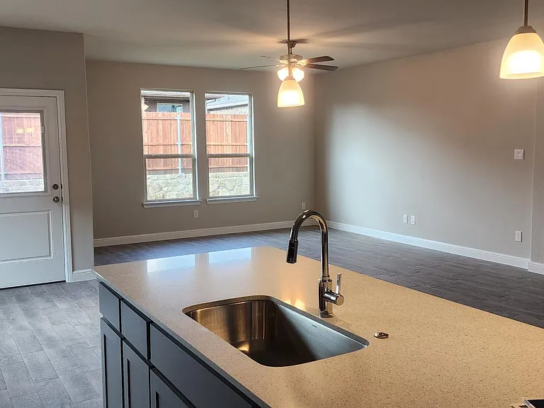1029 Kirkham Way — Photo 26