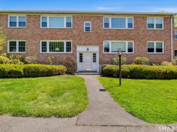125 Heritage Hill Road #A, New Canaan, CT 06840