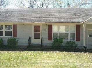 111 W 89th St, Kansas City, MO 64114