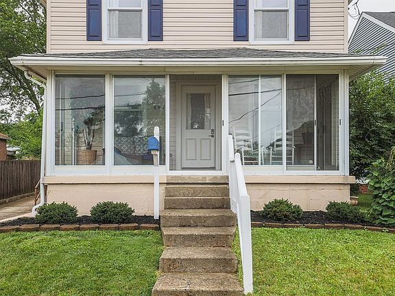 3rd image of 4834 Myrtle Ave