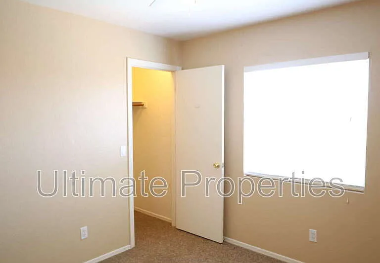 12237 W Larkspur Rd — Photo 21