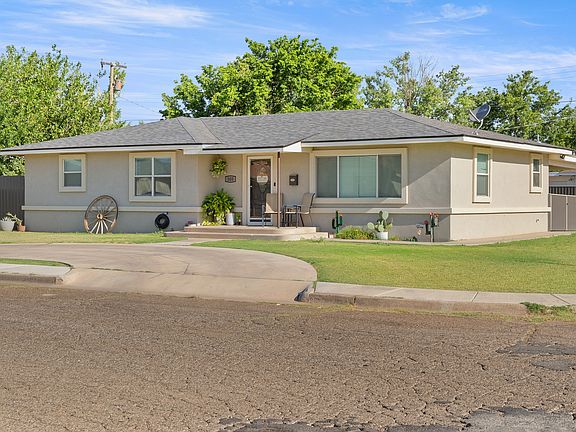 2nd image of 500 W Yucca Ave
