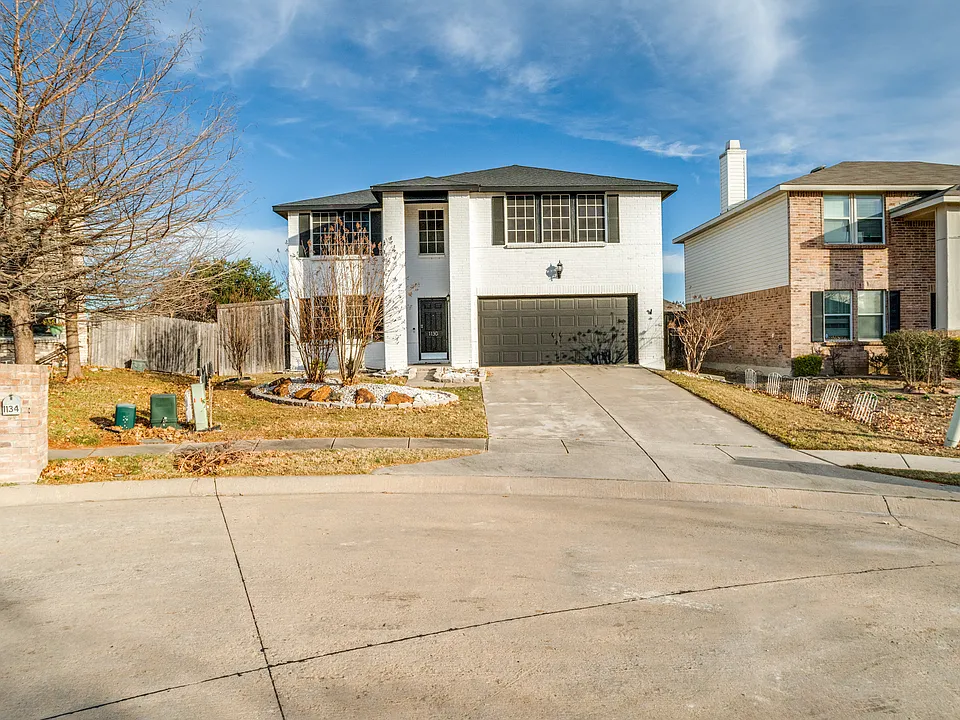 1130 Annie Oakley Dr