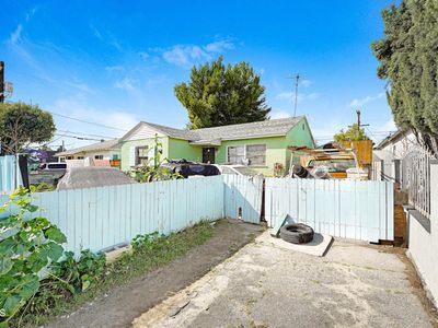 7227 Camellia Ave, North Hollywood, CA, 91605