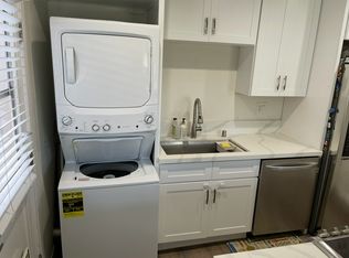 2192 American Ave #A, Costa Mesa, CA 92627