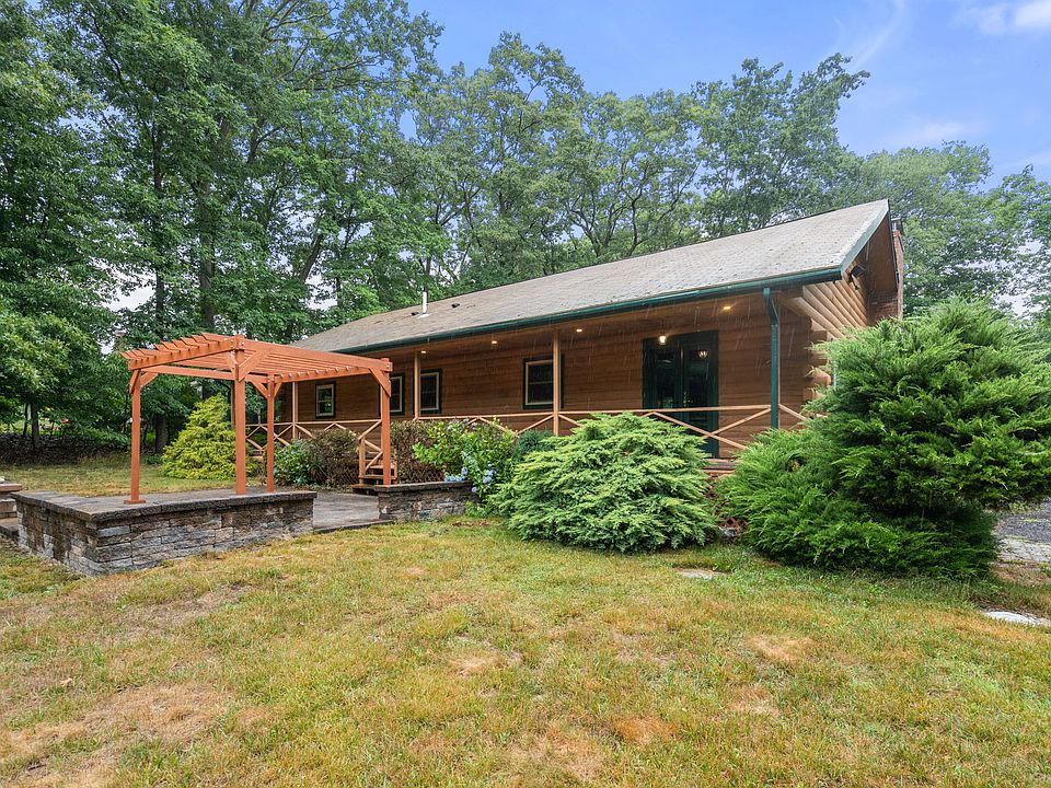 1st image of 56 Parmenter Ln