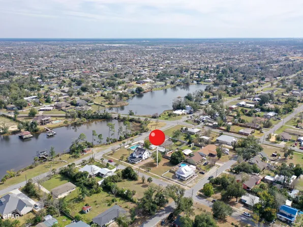 505 E 8th St, Lynn Haven, FL 32444